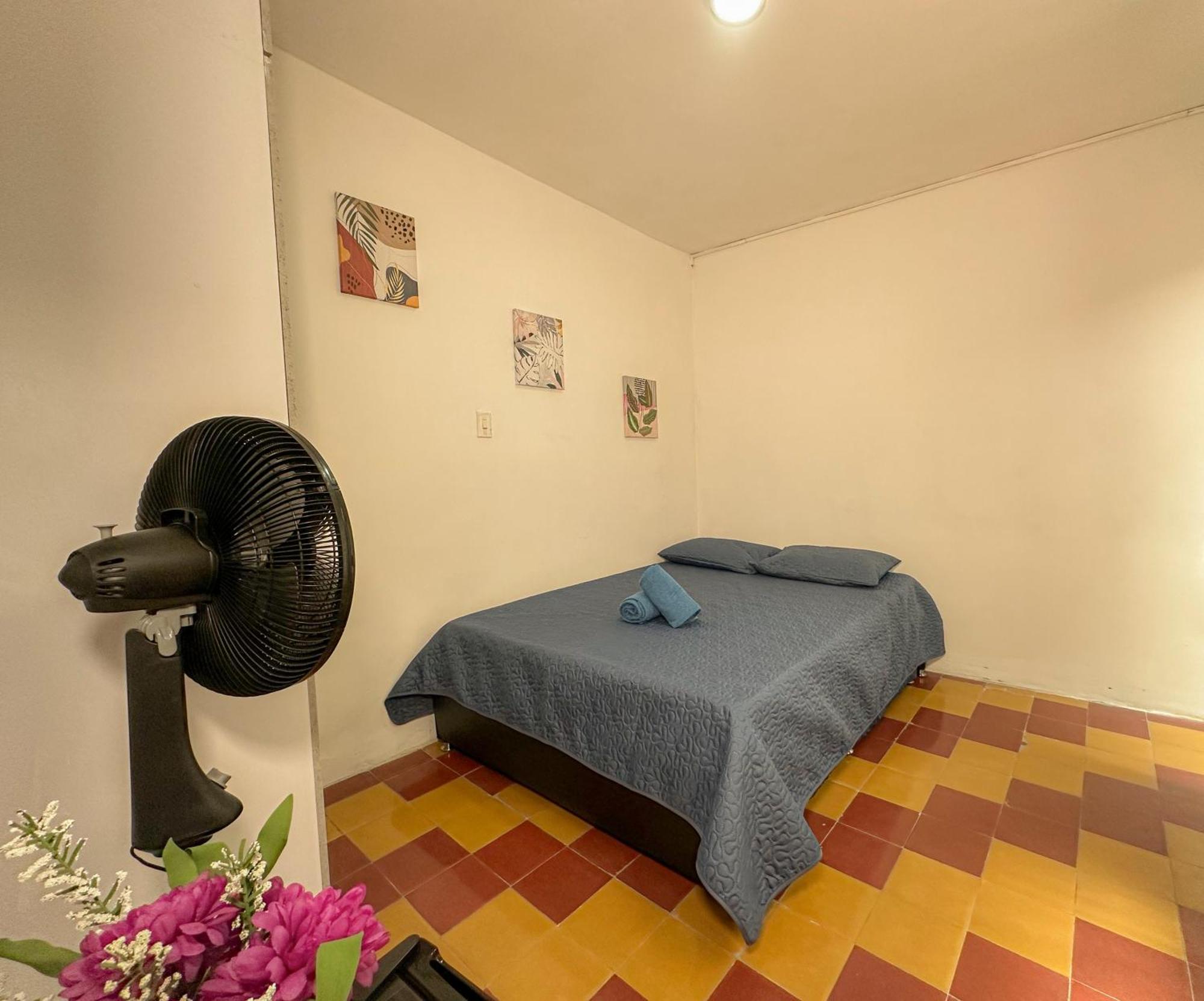 Casa Encanto, Apartamento - Habitaciones, Laureles-America Medellin Bagian luar foto