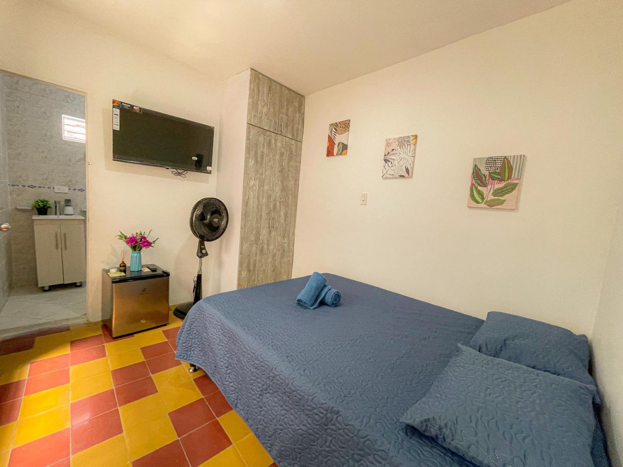 Casa Encanto, Apartamento - Habitaciones, Laureles-America Medellin Bagian luar foto