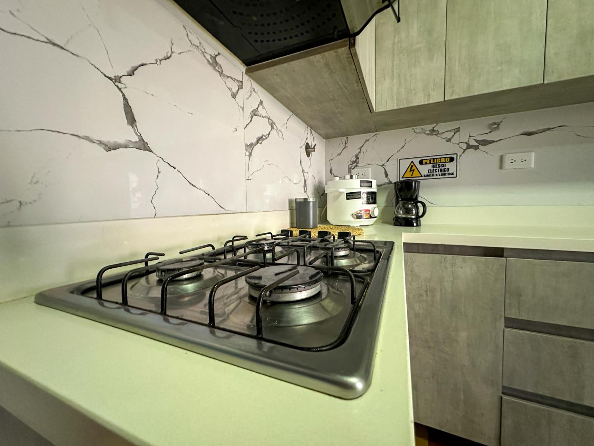 Casa Encanto, Apartamento - Habitaciones, Laureles-America Medellin Bagian luar foto